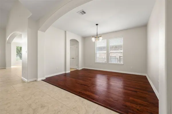 715 Wood Mesa CT, Round Rock, TX 78665