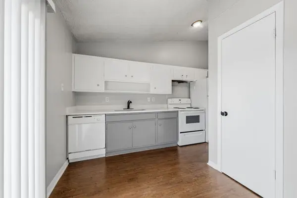 620 W 51st ST #202, Austin, TX 78751
