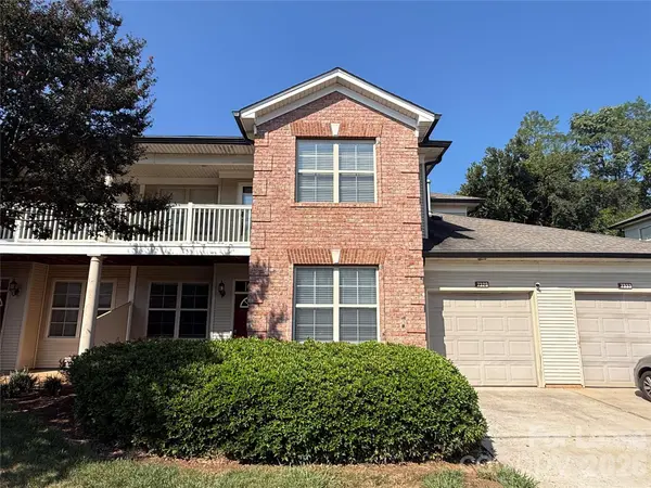 7333 Michaels Landing DR, Charlotte, NC 28262