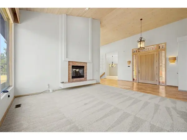 935 Castle Ridge, Golden, CO 80401