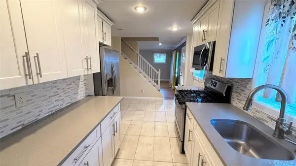 212 Ethel ST, Valley Stream, NY 11580