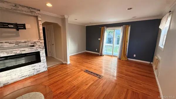 212 Ethel ST, Valley Stream, NY 11580