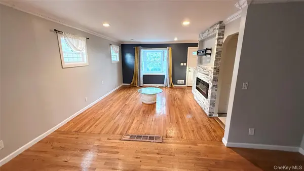 212 Ethel ST, Valley Stream, NY 11580
