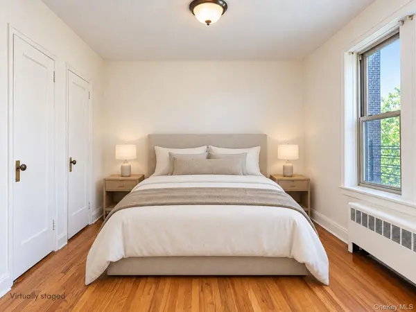 43-10 48 AVE ##4o, Astoria, NY 11377
