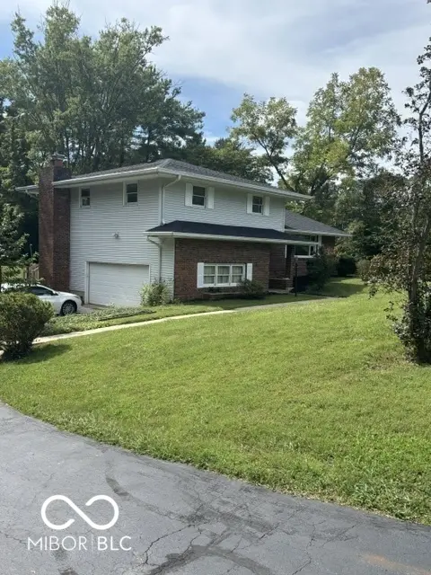 4520 E Heritage Woods RD, Bloomington, IN 47401