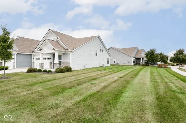 6582 Giles BLVD, Whitestown, IN 46075