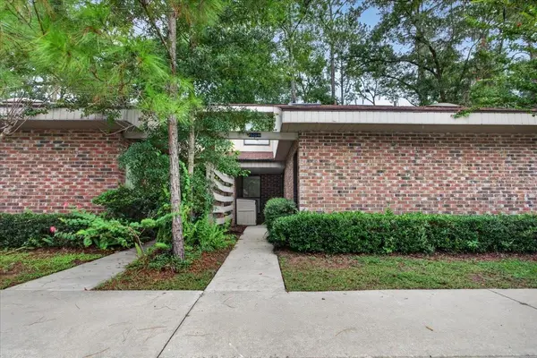 5204 NW 34TH PL, Gainesville, FL 32606