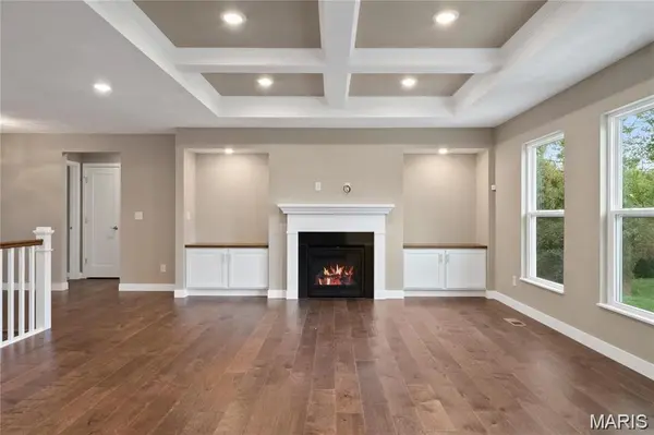 401 MARBLETON CIR, O'fallon, IL 62269