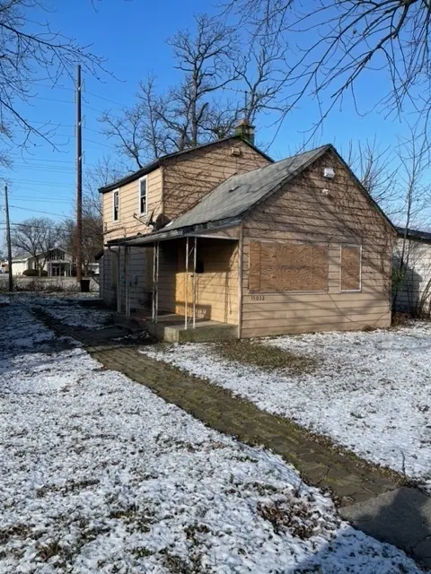 15032 Winchester AVE, Harvey, IL 60426