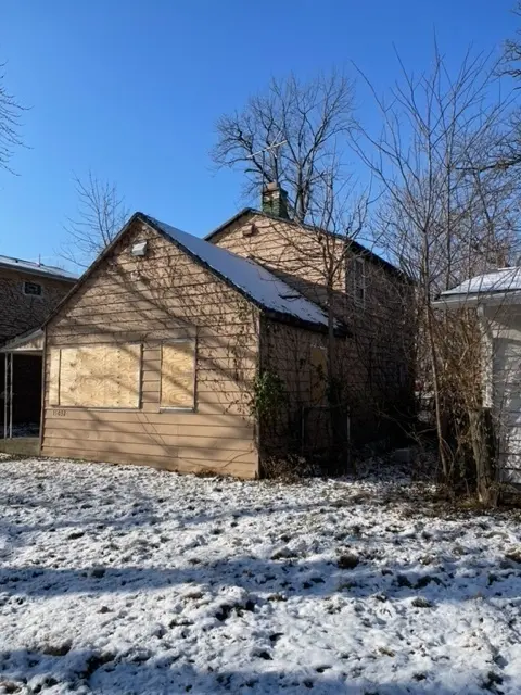 15032 Winchester AVE, Harvey, IL 60426