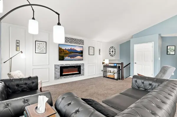 201 14th AVE NW, Kasson, MN 55944