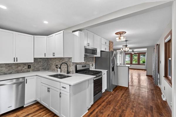 4747 Camden AVE N, Minneapolis, MN 55430