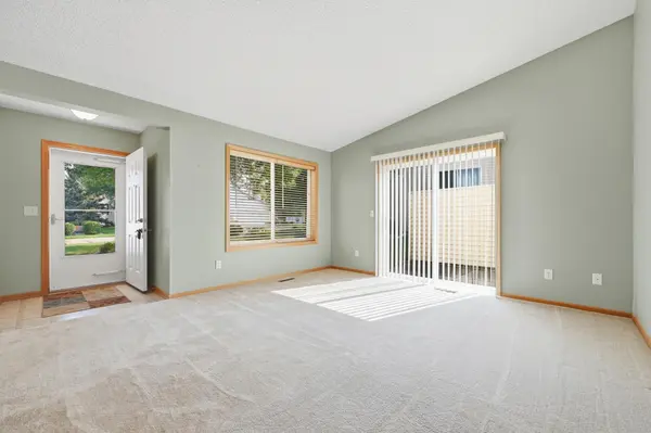 1005 Ivy Ridge TER, Buffalo, MN 55313