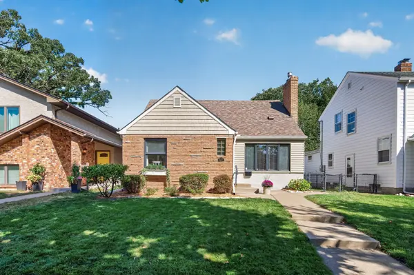 1371 Eleanor AVE, Saint Paul, MN 55116