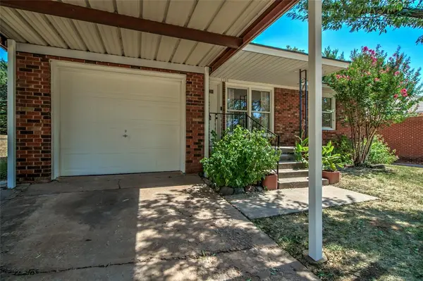 1320 S Littler AVE, Edmond, OK 73034