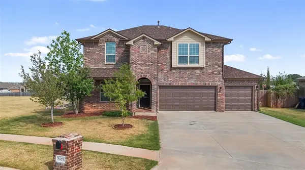 3504 W Sadie DR, Yukon, OK 73099