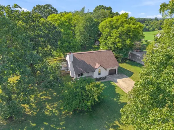 380 Martin Rd, Clarksville, TN 37042