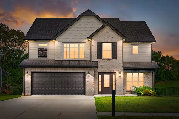 1517 Collins View Way, Clarksville, TN 37043