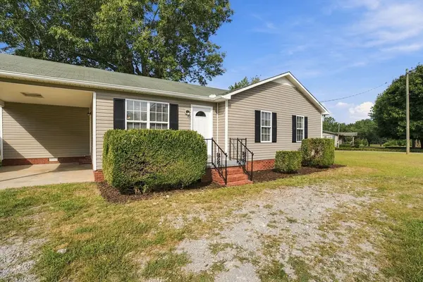 29 Ellis Childress Rd, Fayetteville, TN 37334