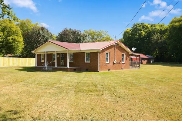 204 Canaan Rd, Mount Pleasant, TN 38474
