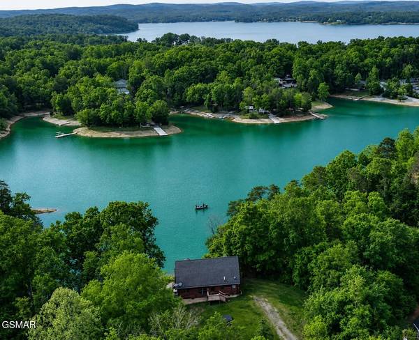 2145 Stillhouse Road, Dandridge, TN 37725