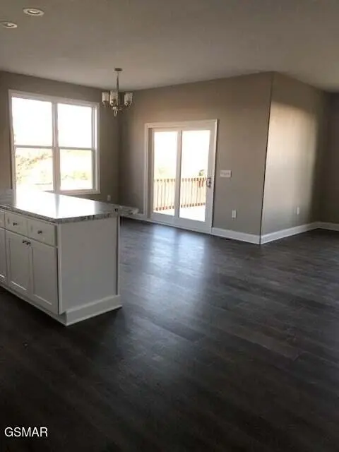 7445 Lakeshore Drive, Rutledge, TN 37861