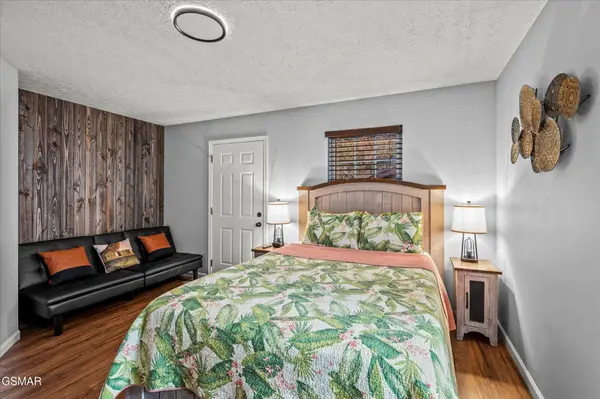 5337 Pittman Center Road, Sevierville, TN 37876