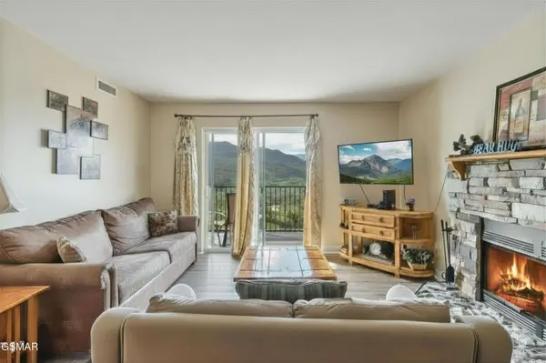 3710 Weber Road #203B, Gatlinburg, TN 37738
