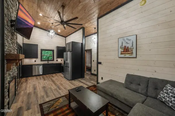 2036 Ridge Road #16, Pigeon Forge, TN 37863