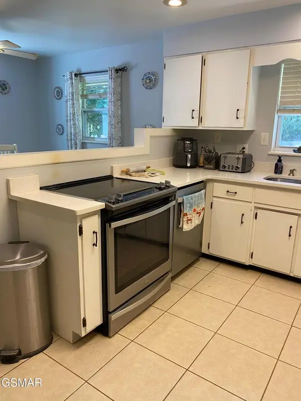 1011 Honeysuckle Drive, Newport, TN 37821