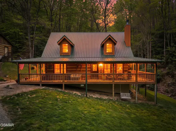 1053 Big Buck Trail, Townsend, TN 37882