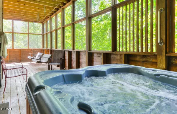 346 Oak Haven Way, Sevierville, TN 37876