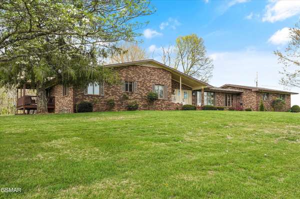 1279 Green Acres Drive, Newport, TN 37821