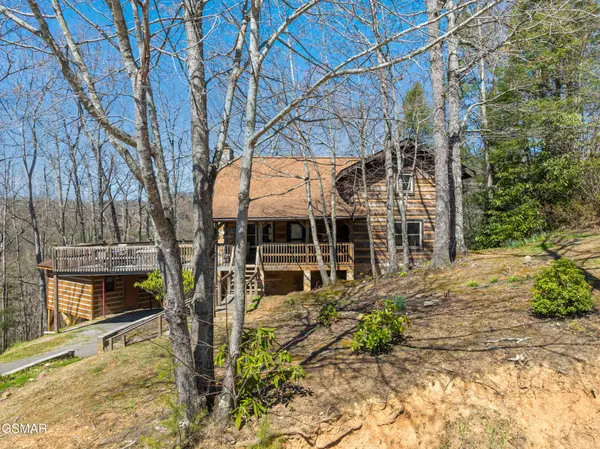 409 Matterhorn Drive, Gatlinburg, TN 37738