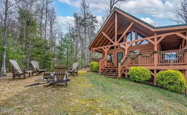 2062 Bird Ridge Road, Sevierville, TN 37876