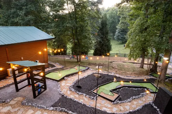 4108 Fox Hunters Lane, Sevierville, TN 37876