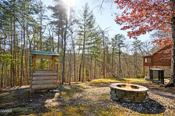 3255 Cove Creek Way, Sevierville, TN 37862