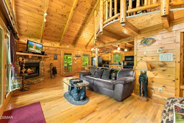 4230 Alyssa Way, Gatlinburg, TN 37738