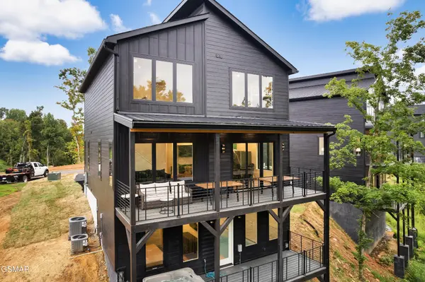 1222 Reedmont Way, Sevierville, TN 37876
