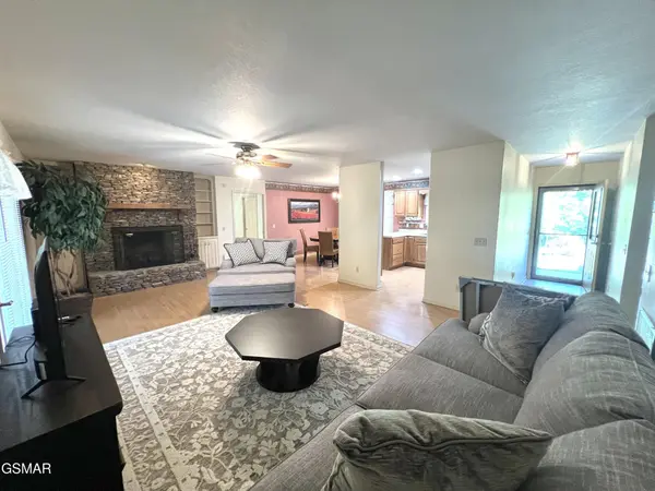 3661 Boxwood Lane, Sevierville, TN 37862