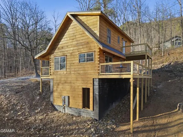 954 Glasgow Street, Sevierville, TN 37876