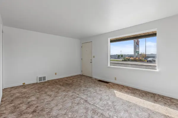 2412 W Wellesley Ave, Spokane, WA 99205