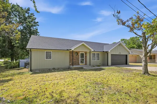 1730 E 30th ST, Joplin, MO 64804