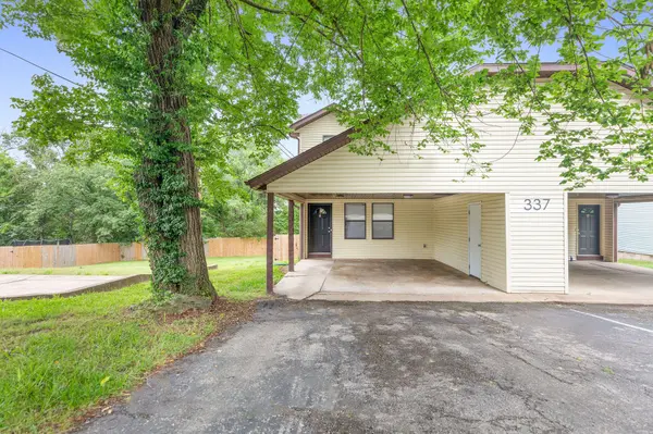 337 Hawthorne ST, Hollister, MO 65672