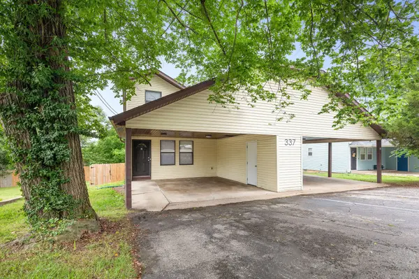 337 Hawthorne ST, Hollister, MO 65672