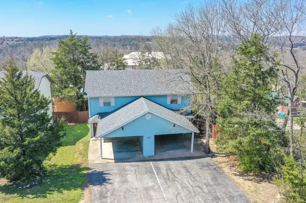 347 Hawthorne ST, Hollister, MO 65672