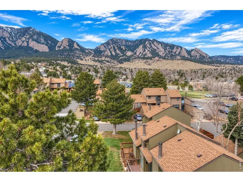 4176 Greenbriar, Boulder, CO 80305