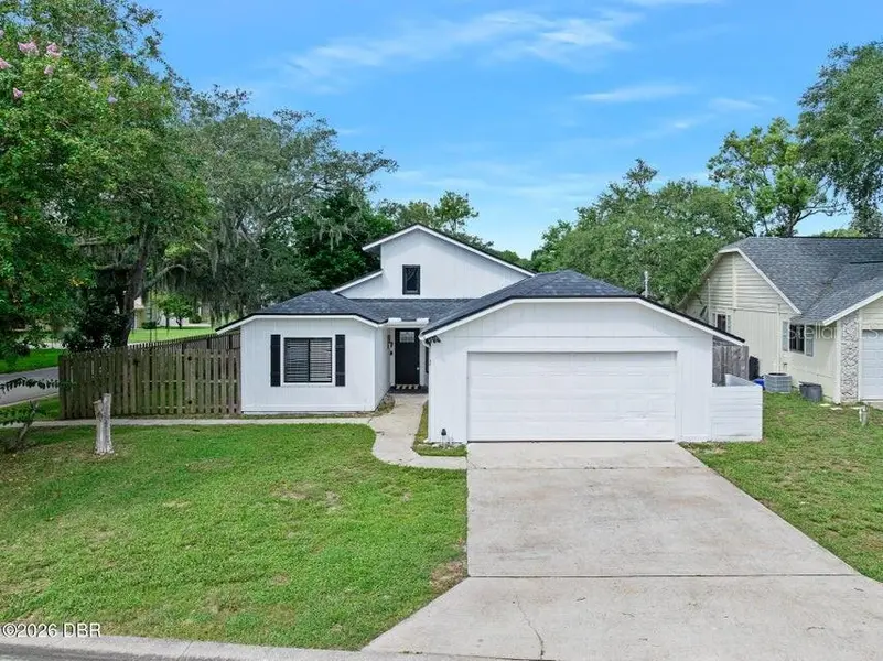 5 WINDING WOODS TRL, Ormond Beach, FL 32174