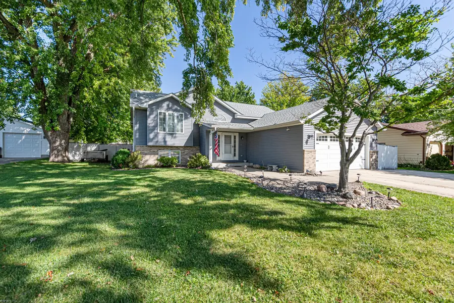 650 18th ST SE, Owatonna, MN 55060