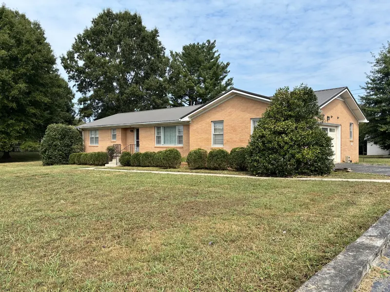 124 Clearview Dr, Mcminnville, TN 37110